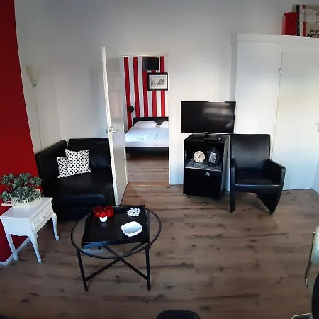 Appartementen Zandvoort דירה *