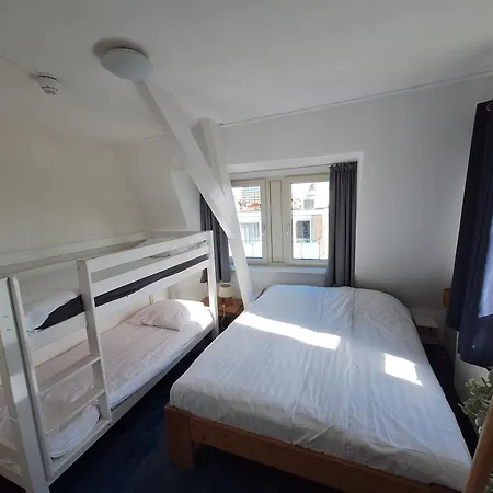 アパート Appartementen Zandvoort *